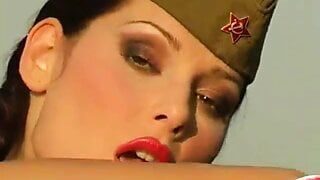 Tito bi bio ponosan vidjeti ovu napaljenu partizanku!